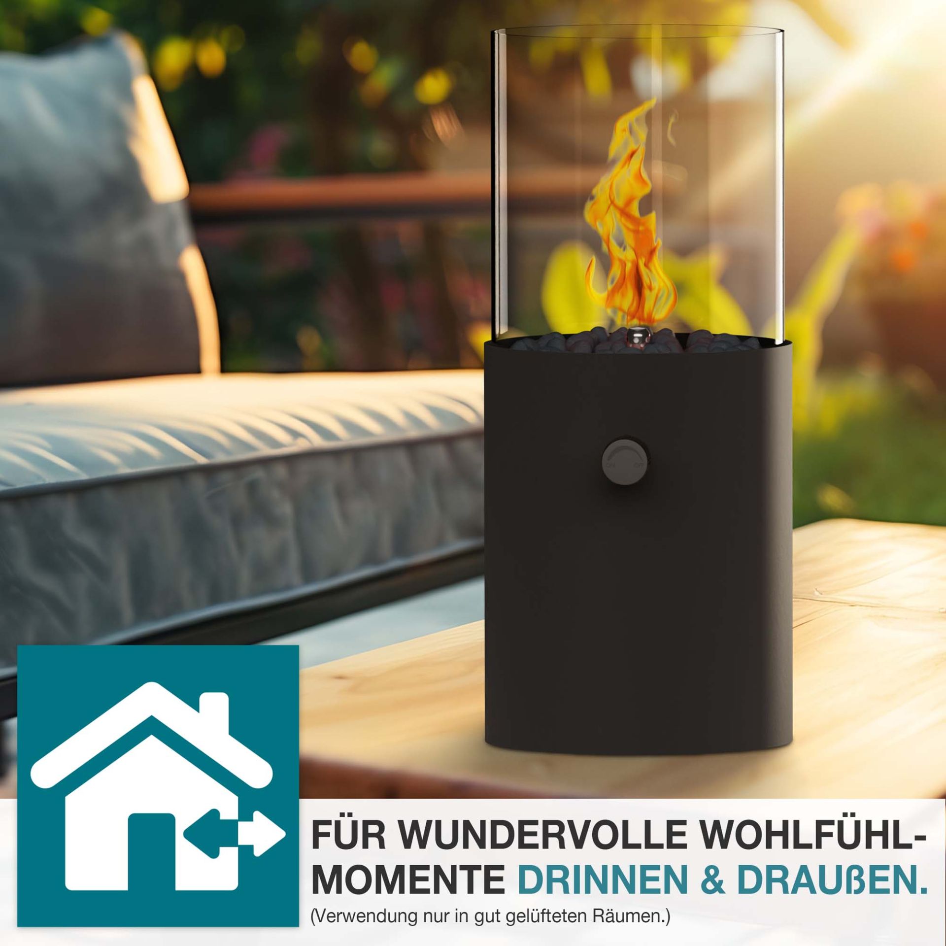 Tischkamin in abendlicher Atmosphäre auf dem Gartentisch