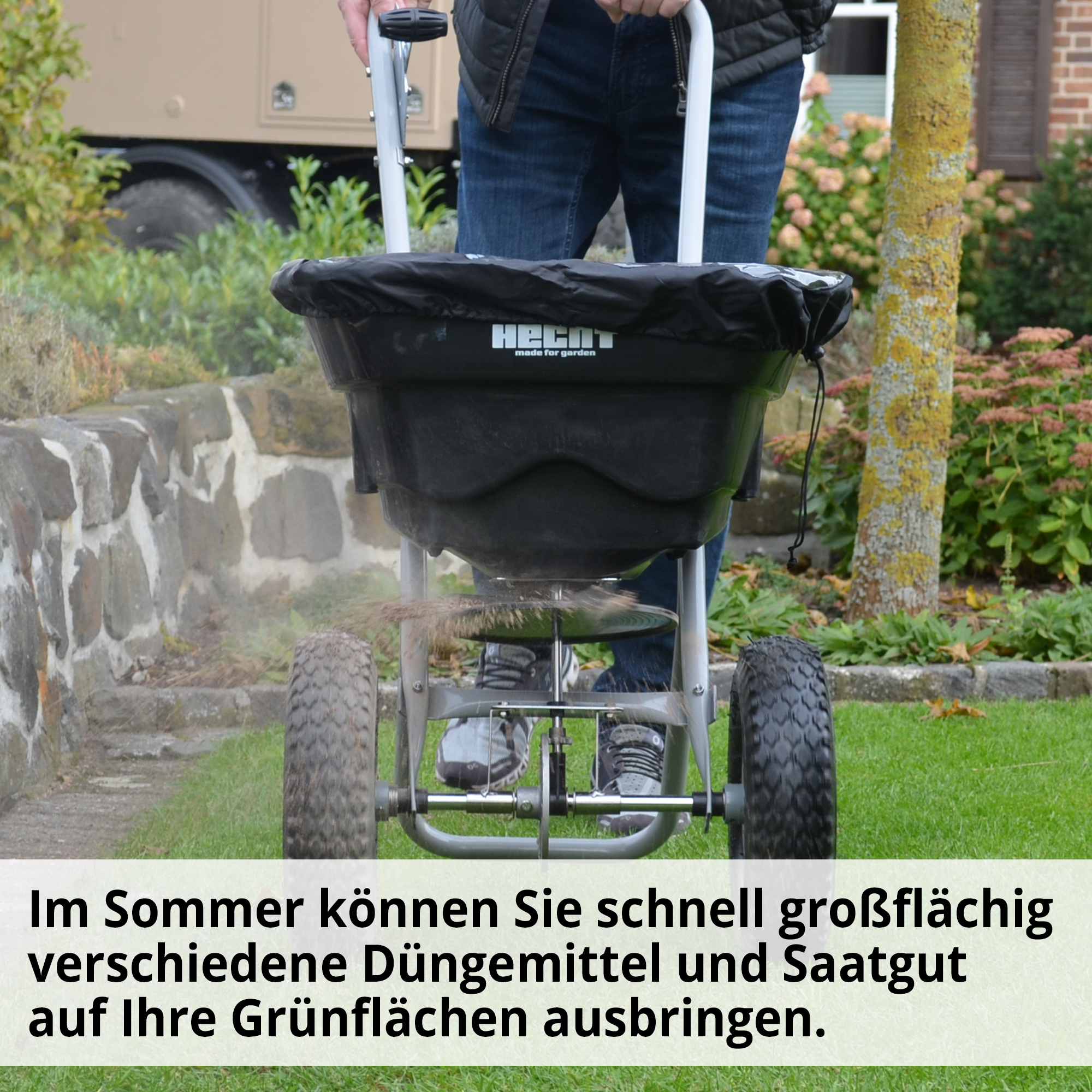 Streuwagen mit Trichtersieb für schnelles vorankommen auf großen Flächen 