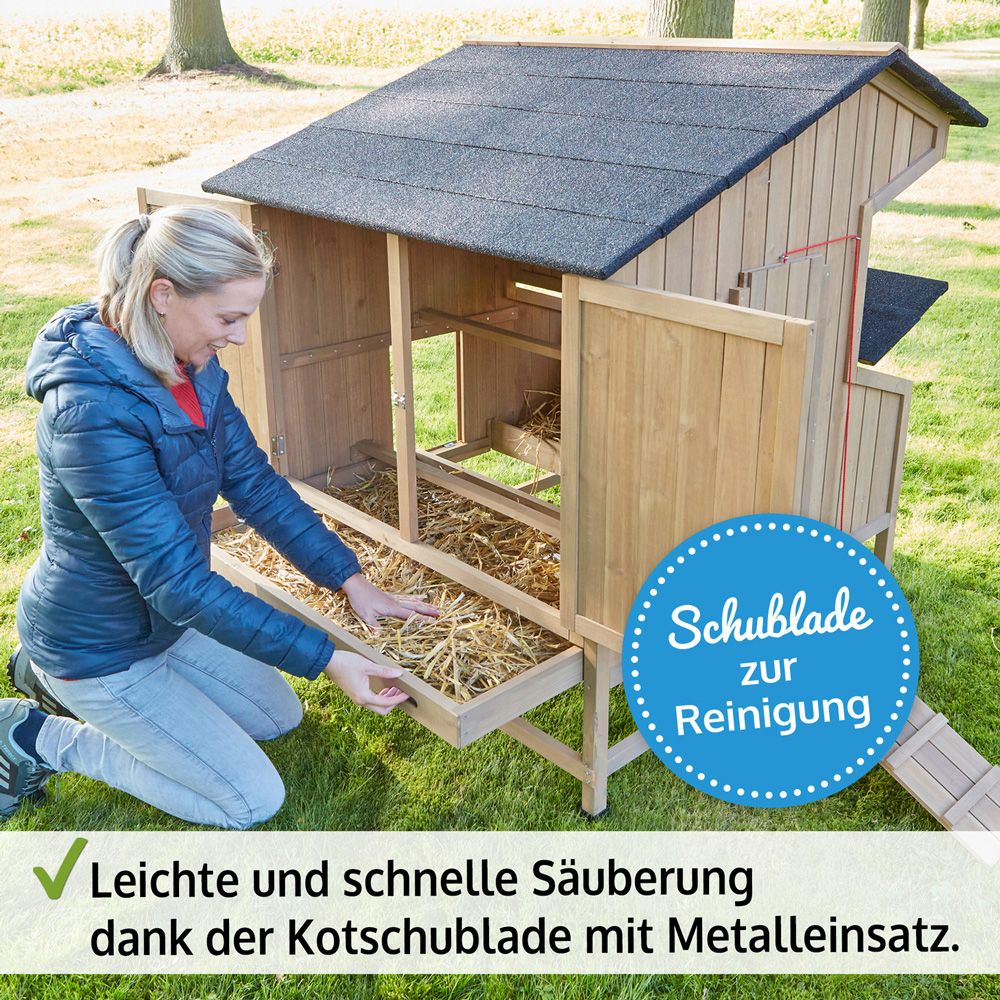 Hühnervoliere Berghof; Kotschublade zur einfachen Reinigung