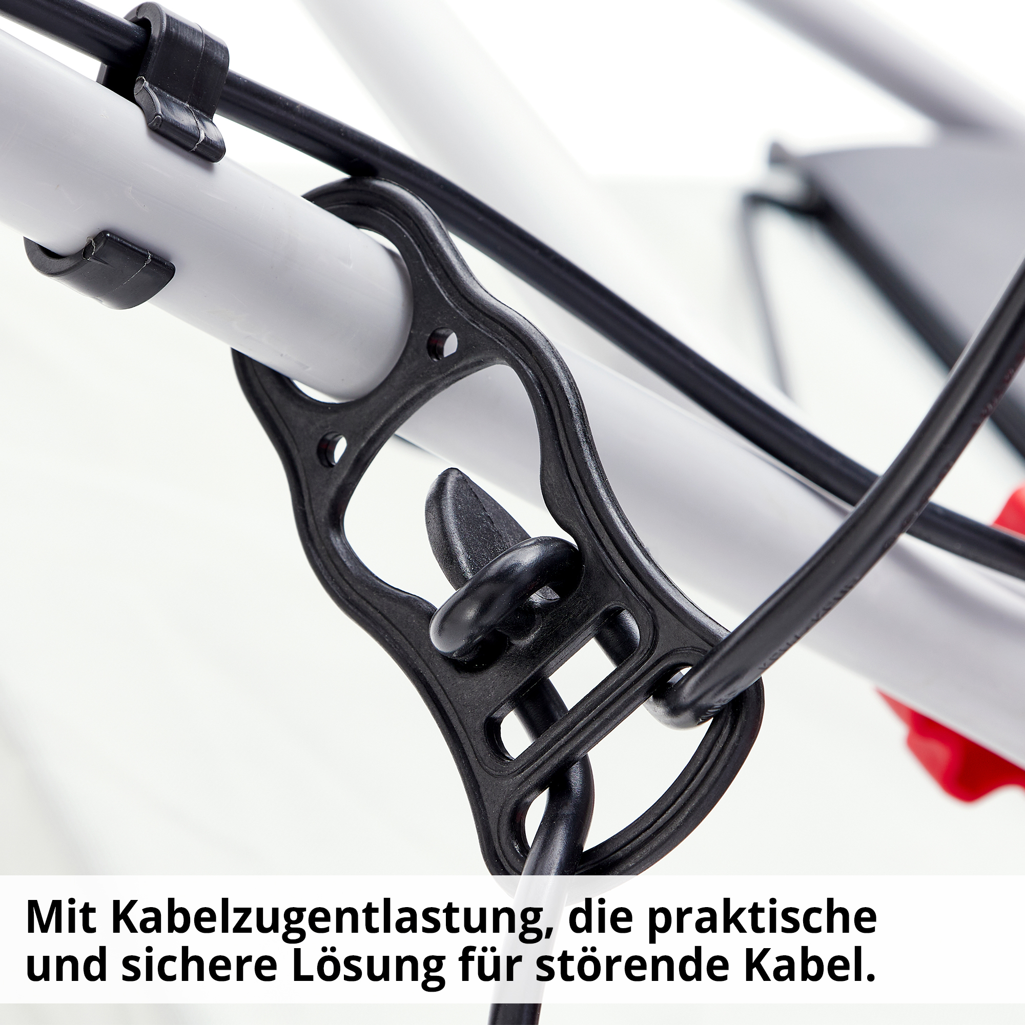 Vertikutierer; Mit Kabelzugentlastung