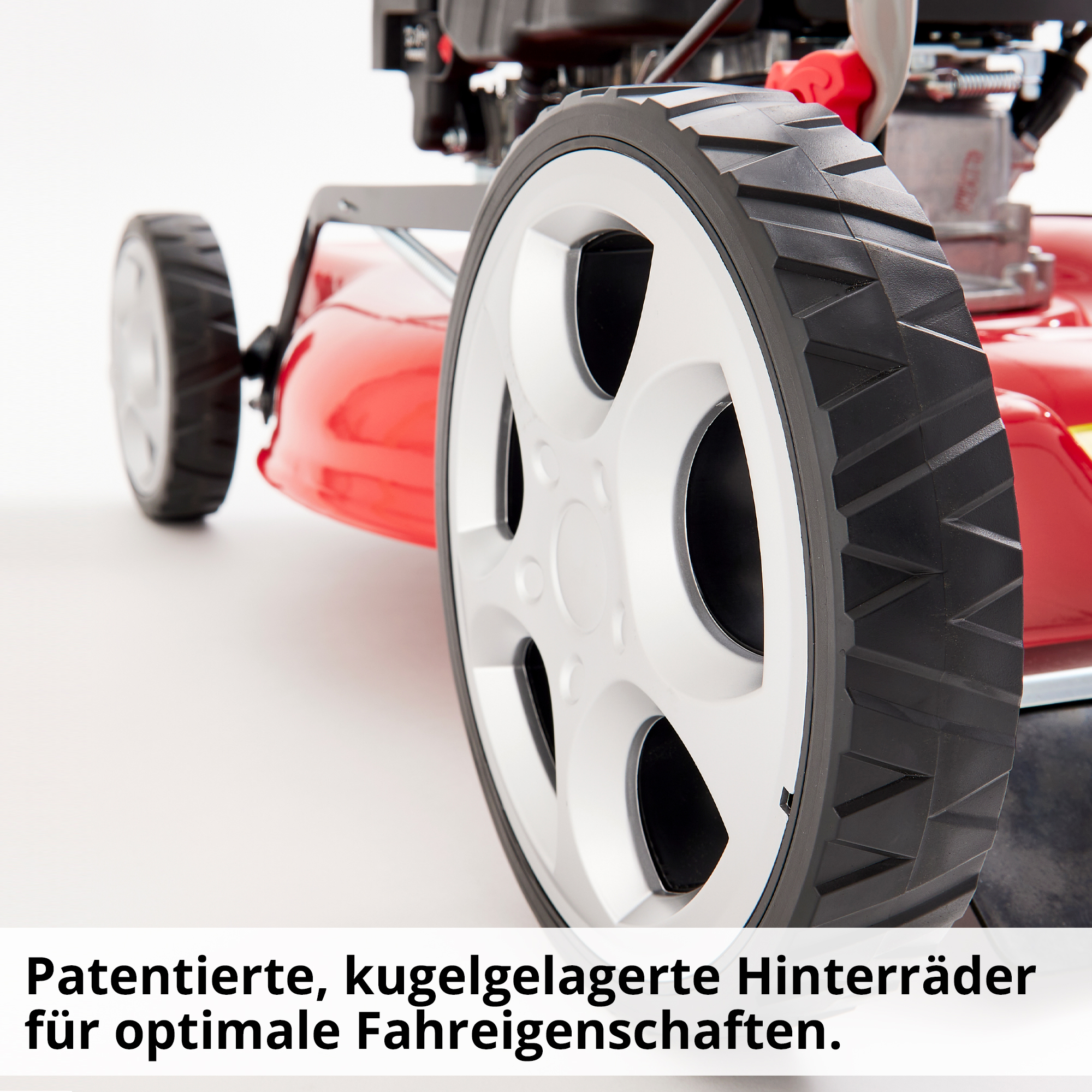 Hecht Benzin-Rasenmäher mit Patentierten kugelgelagerten Rädern 