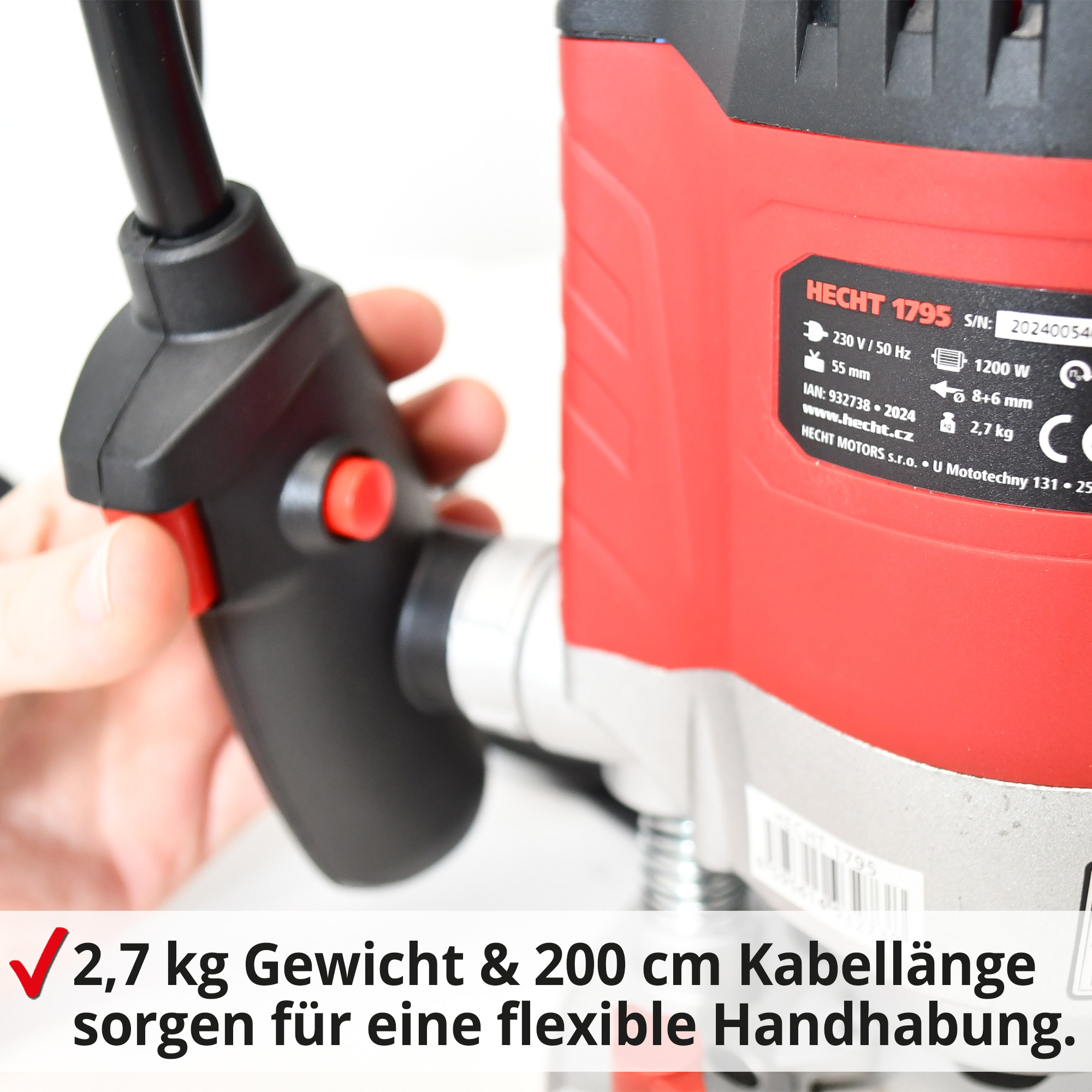 Hecht 1795 Oberfräse; geringes Gewicht und lange Kabellänge sorgen für eine flexible Handhabung