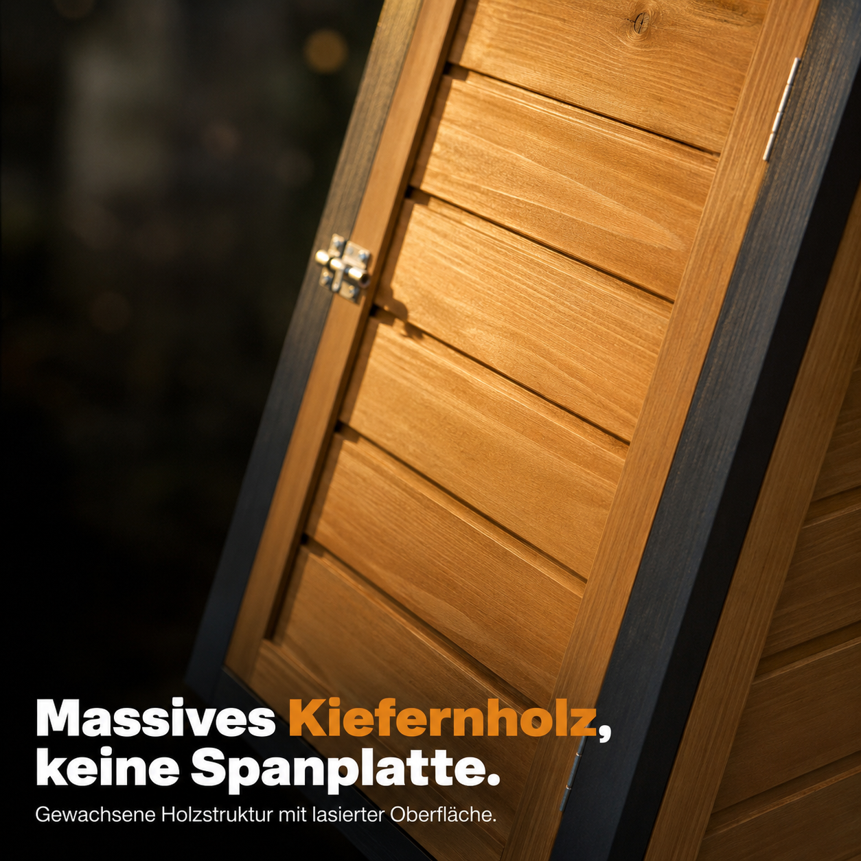 Hasenstall mit klappbarer Holztür für leichte Reinigung des Innenraums