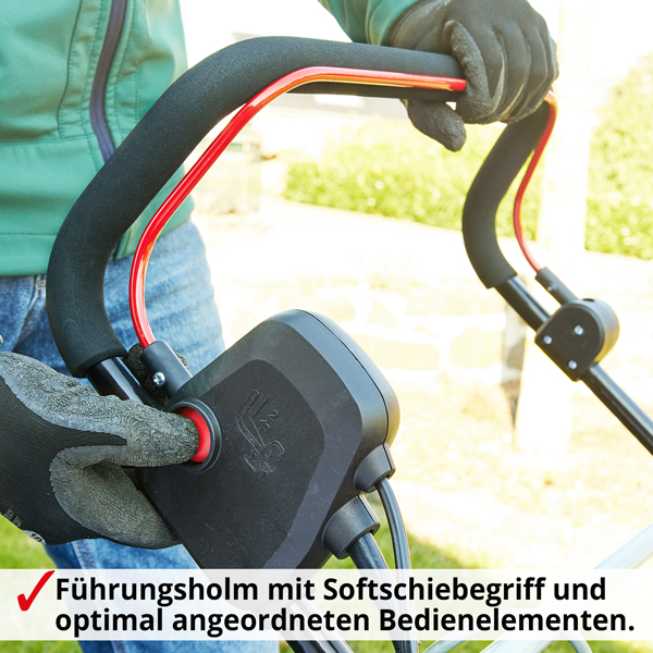 Vertikutierer; Führungsholm mit Softschiebegriff und optimal angeordneten Bedienelementen