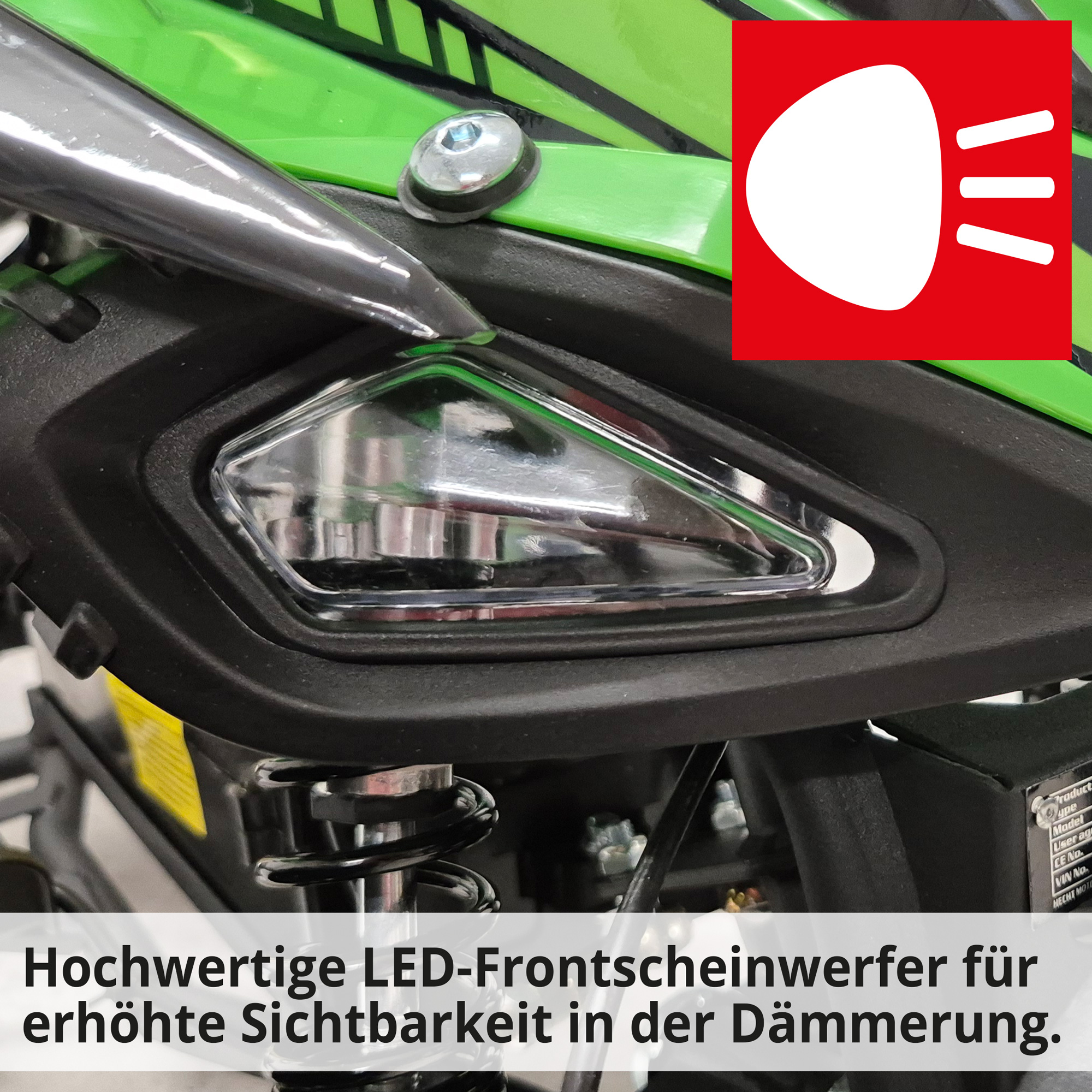 Hecht 54100 Green QUAD mit hochwertiger LED-Frontscheinwerfer für erhöhte Sichtbarkeit in der Dämmerung