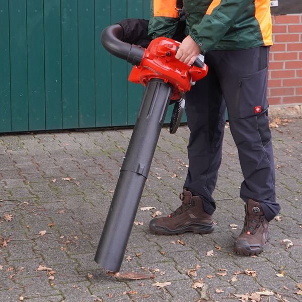 Laubgebläse Hecht mit bis zu 252 kmh Luftgeschwindigkeit und leistungsstarkem 3 Stern Metallhäcksler 