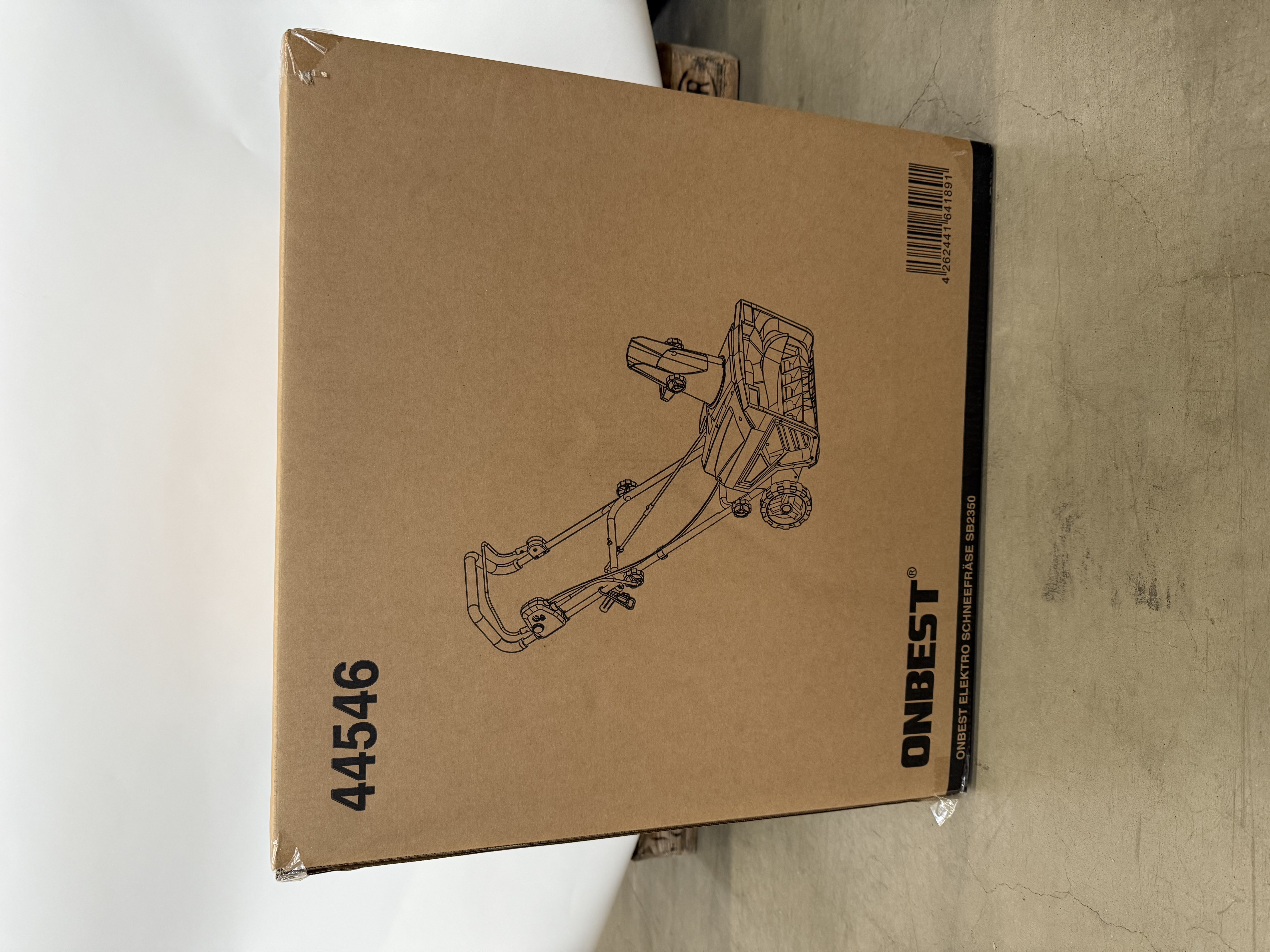 Versandkarton Gartenhacke vorne