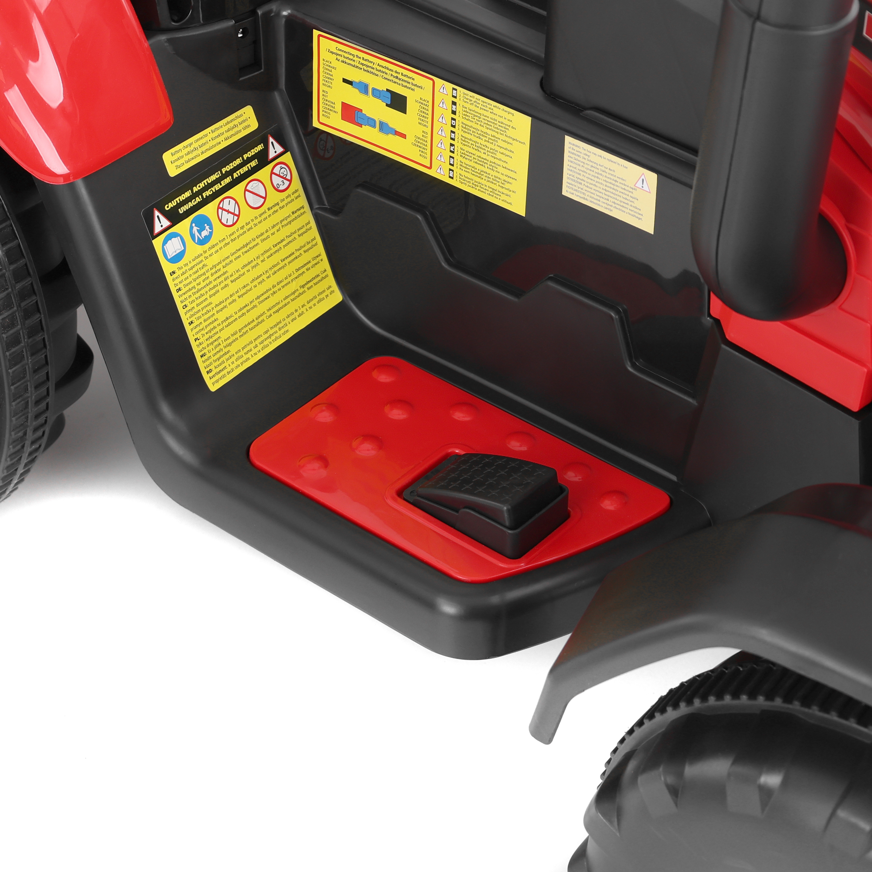 HECHT Elektrotraktor 50825 RED mit 12 V Akku und bis 3,5 km/h Fahrtempo