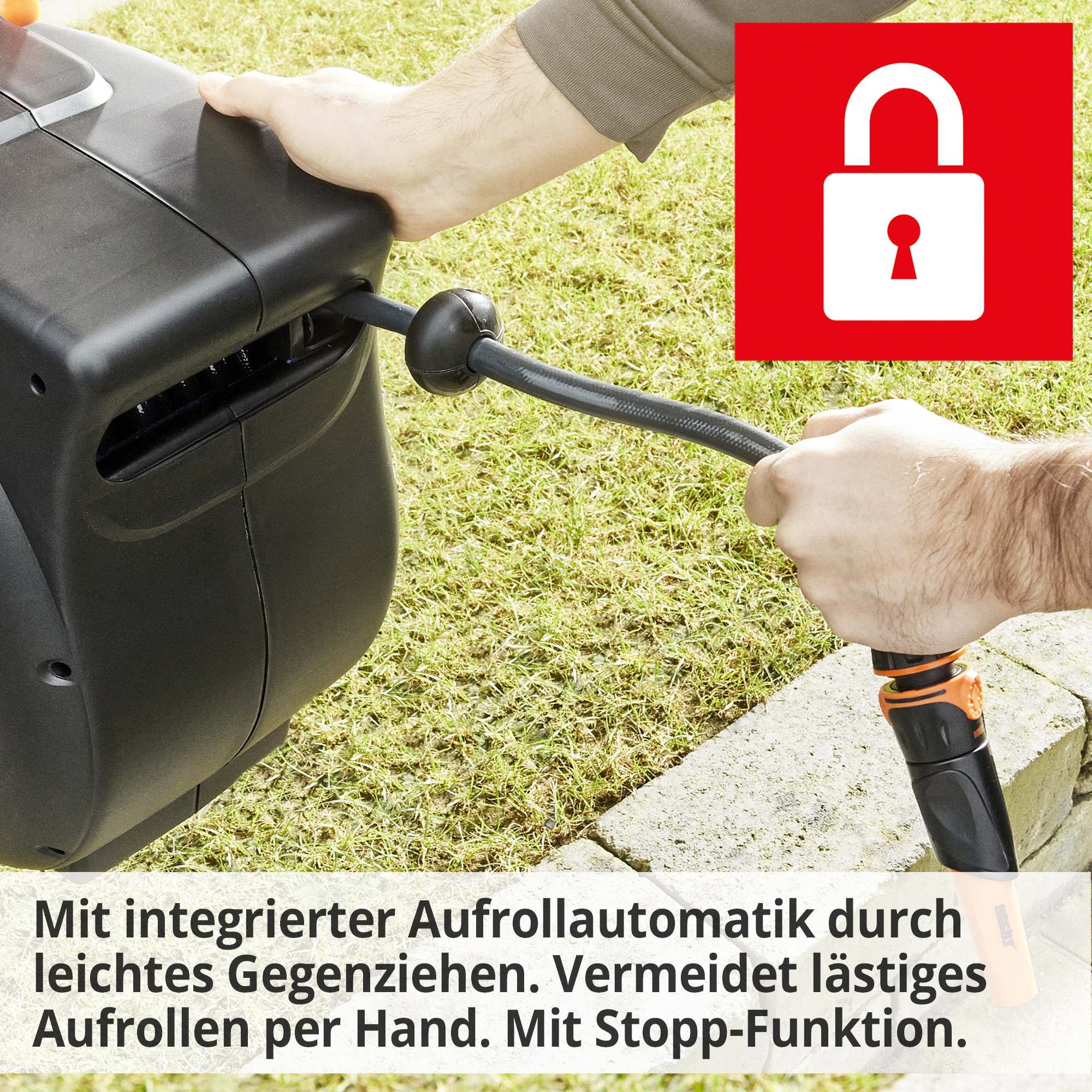 Wand-Schlauchtrommel; Aufrollautomatik durch leichtes Gegenziehen. Mit Stopp-Funktion (Dieses Bild wurde mit Hilfe von KI generiert.)