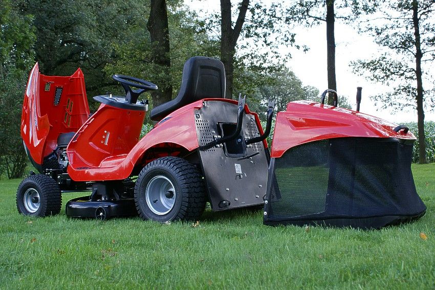 Benzin-Rasentraktor Aufsitzmäher mit leicht zugänglichem Zugang zum Briggs and Stratton Motor Benzin-Rasentraktor Aufsitzmäher mit leicht zugänglichem Zugang zum Briggs and Stratton Motor