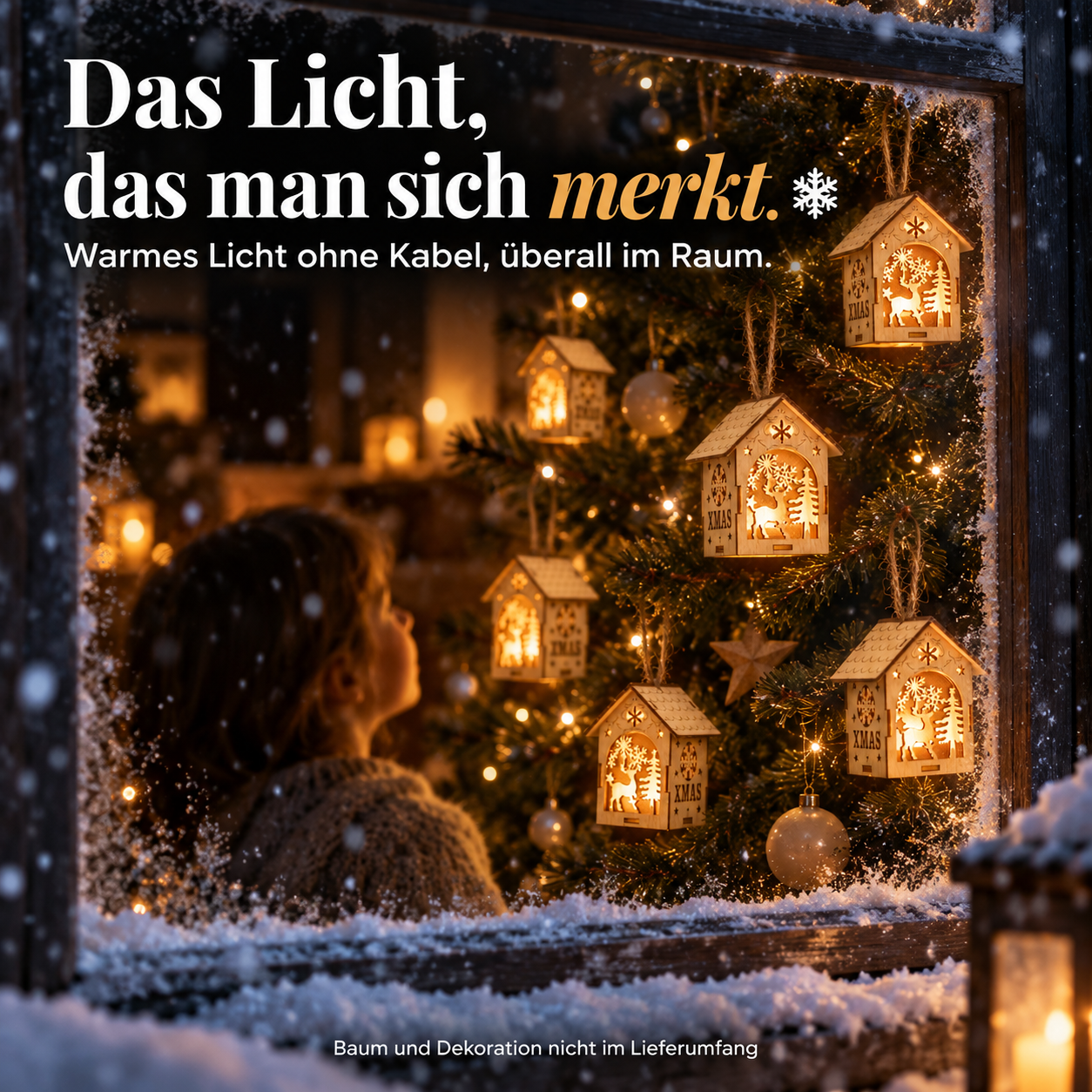 Fakten zum Baumschmuck Haus: Echtholz, warmes Licht und Batteriebetrieb (Dieses Bild wurde mit Hilfe von KI generiert.)