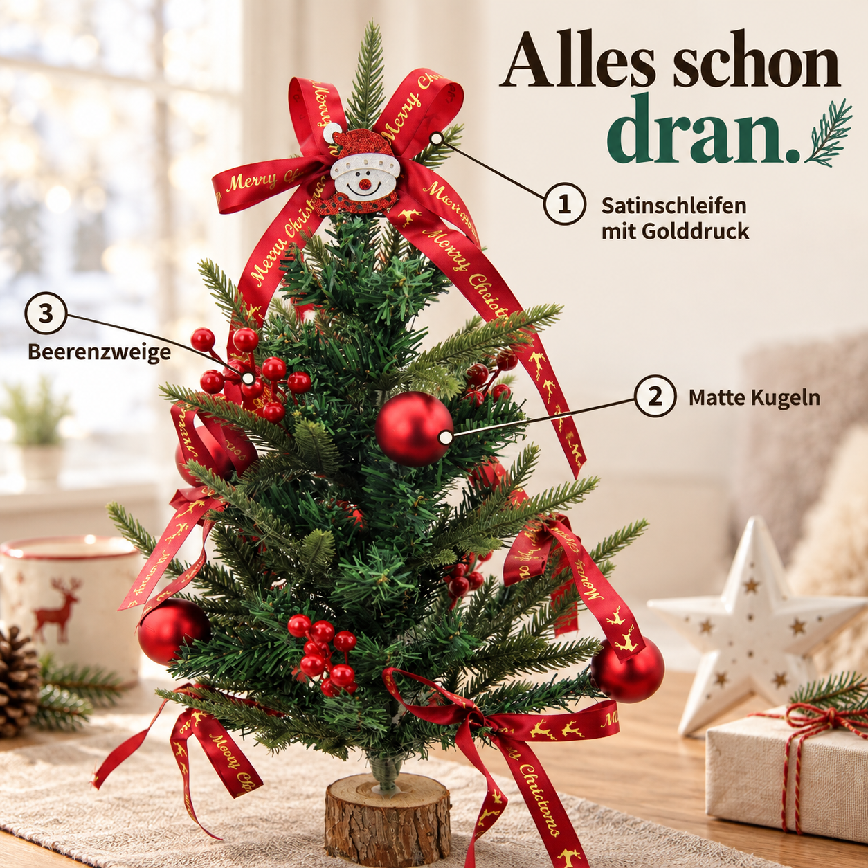 Fertig dekorierter Mini-Baum mit Satinschleifen, Beeren und matten Kugeln (Dieses Bild wurde mit Hilfe von KI generiert.)