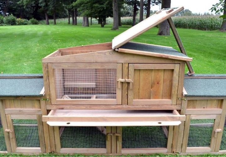 Hasenstall 011 - Dr. Hase; Rausziehbare Kotschublade für eine einfache und hygienische Reinigung