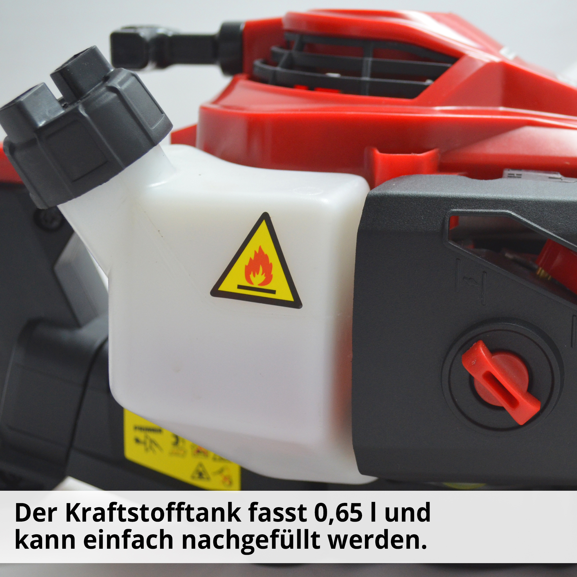 Hecht Benzin-Heckenschere mit 600 mm Liter Tank ideal für große Hecken 