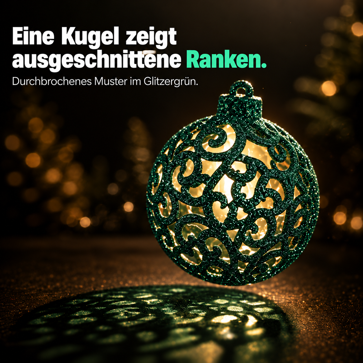 ONBEST Baumschmuck: Edle Weihnachtskugel mit durchbrochenem Muster (Dieses Bild wurde mit Hilfe von KI generiert.)
